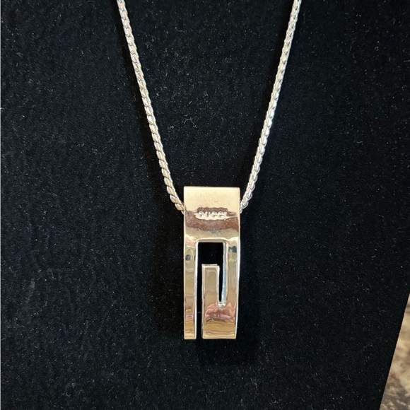 Gucci G Sterling Silver Necklace gorgeous - Picture 4 of 10